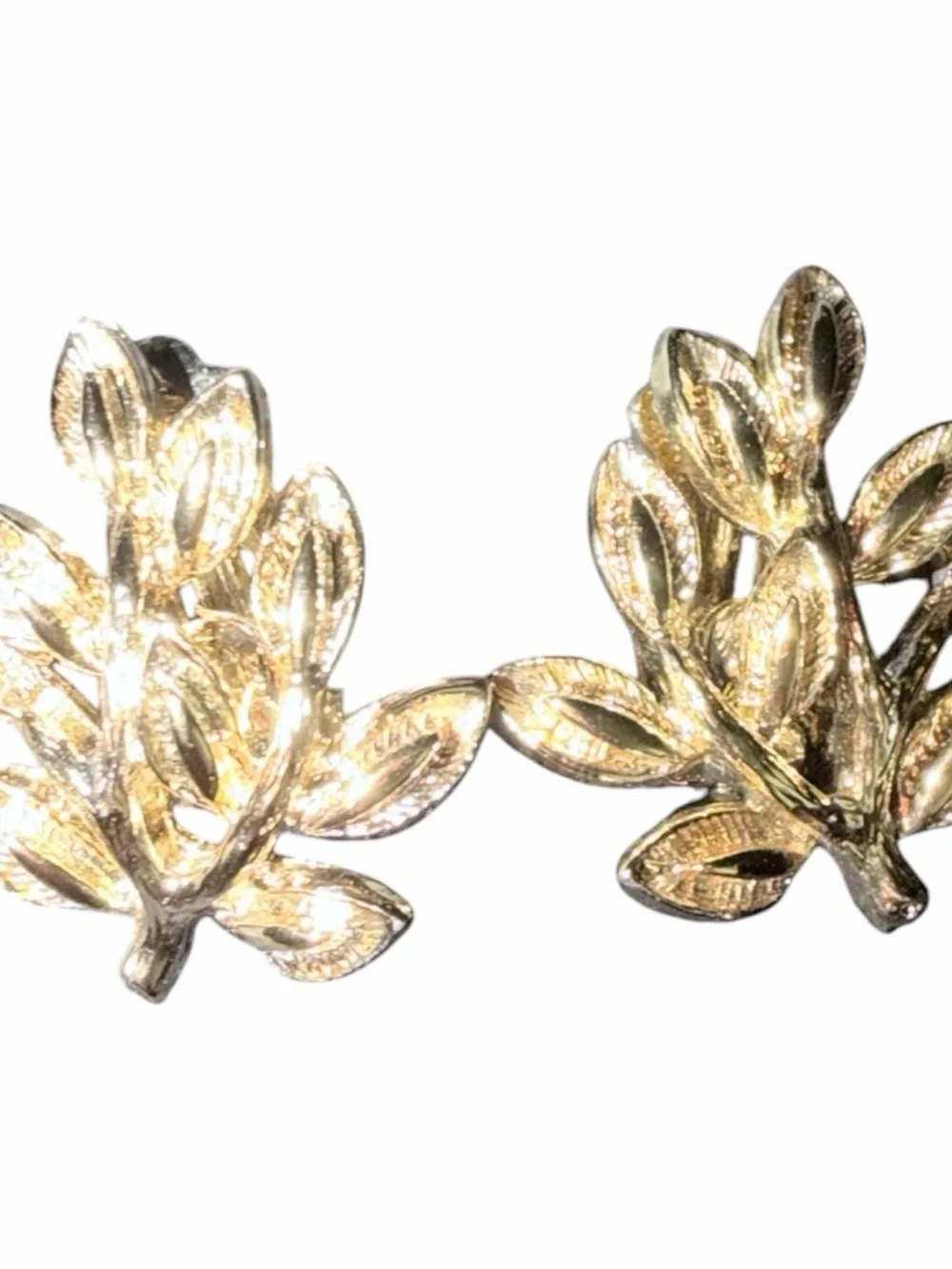 Vintage‎ Gold Leaf Cluster Stud Earrings Clip On Earrings